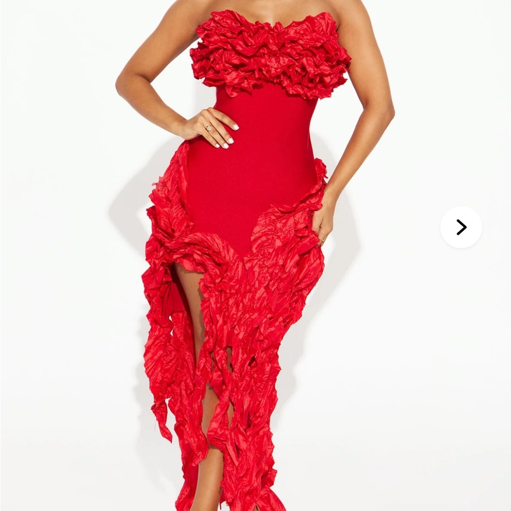 Elegant Red Evening Dress